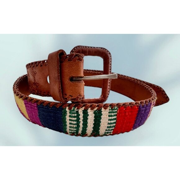 Vintage Women’s Hand Tooled Tapestry Wool & Leather Belt Size 29-32" Guatemala - Picture 2 of 10